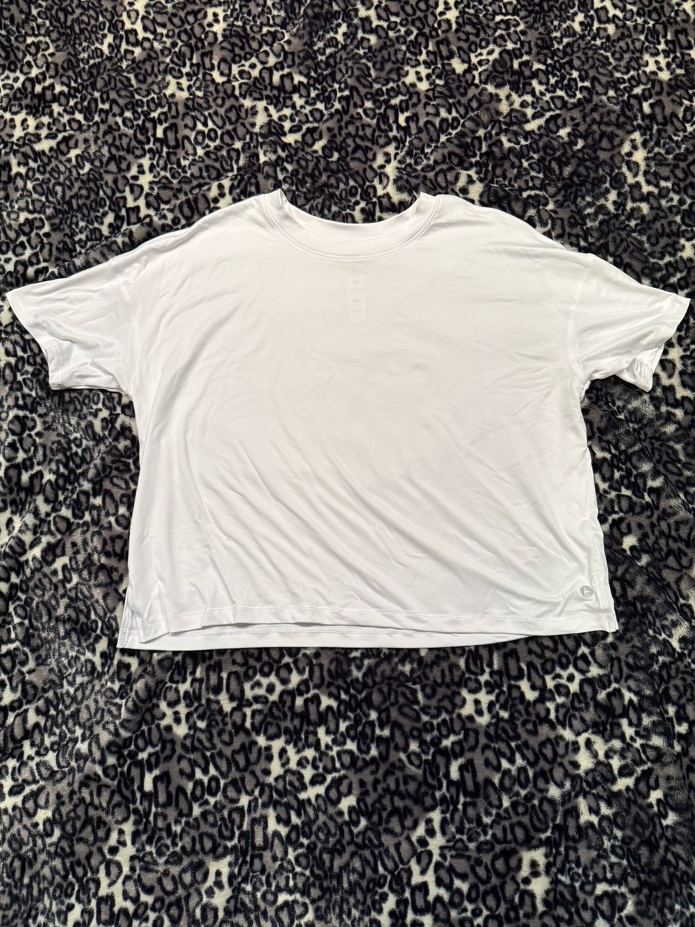 Danskin White Flowy Cropped Top